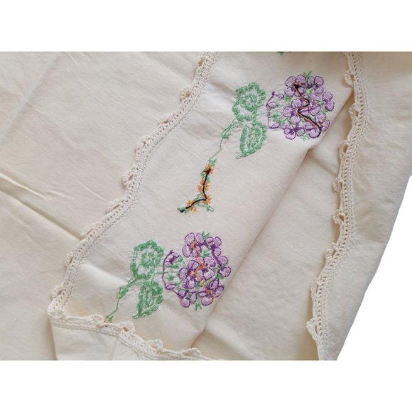 Floral Embroidered and Crocheted Scalloped Edge Pillowcase - Picture 8 of 11